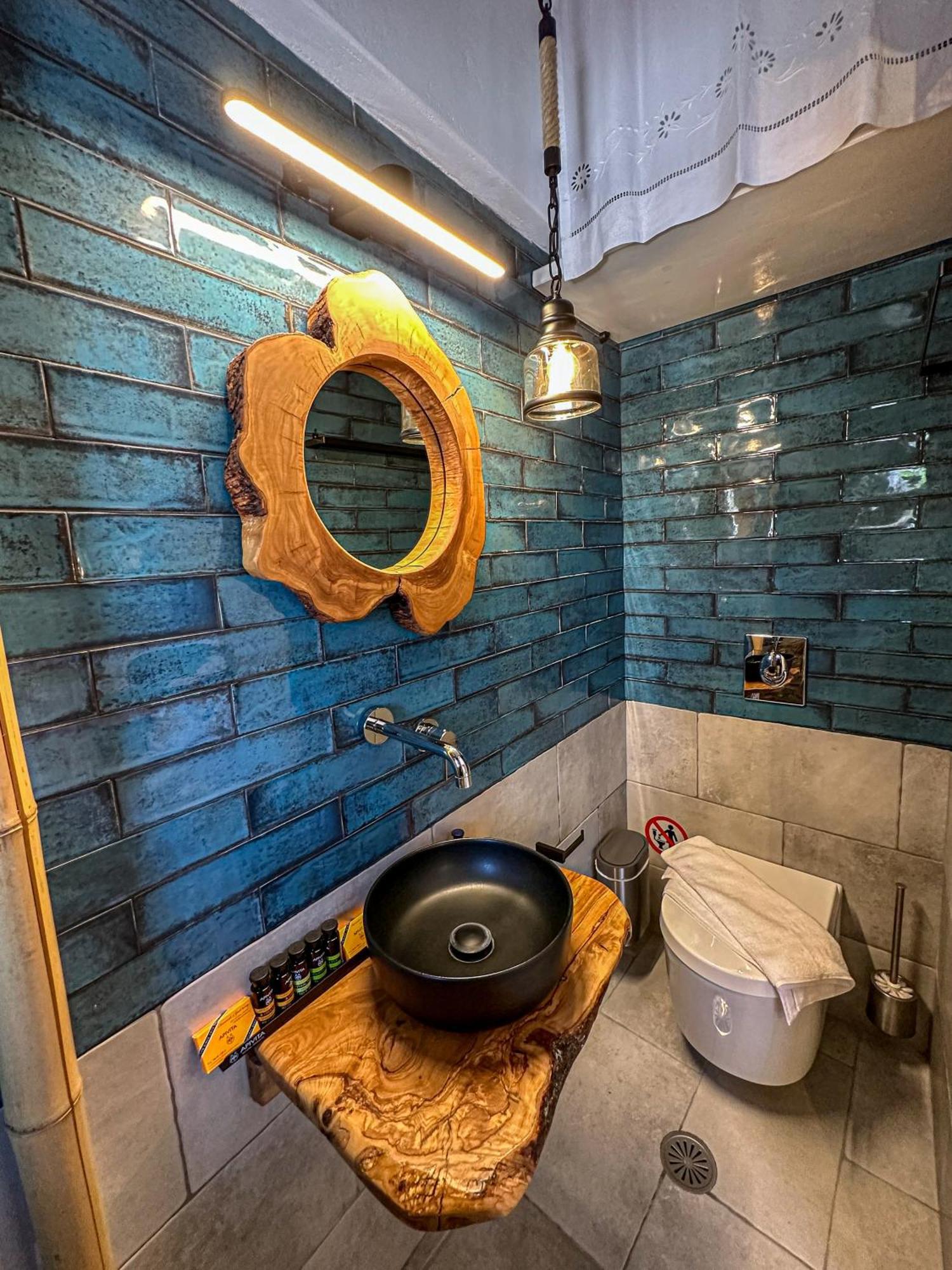 Kl , Cozy ι * Kíthnos